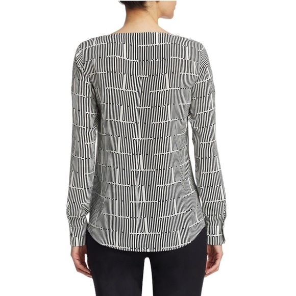 Akris Punto Mulberry Silk Letter-Print Blouse Long Sleeves - Picture 4 of 16